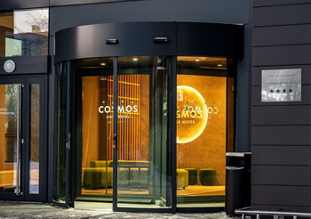  Cosmos Omsk Hotel